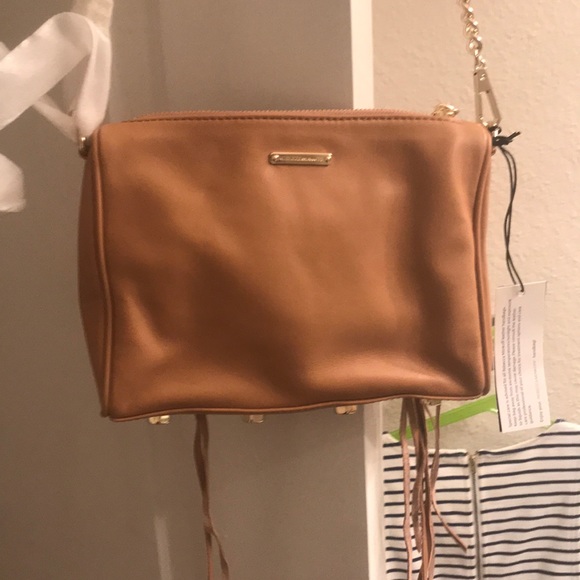 Rebecca Minkoff Handbags - Tan Rebecca minkoff purse never worn